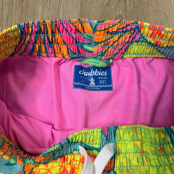 Chubbies The Hooligans Neon Pineapple
Swim Trunks Shorts - Picture 5 of 7